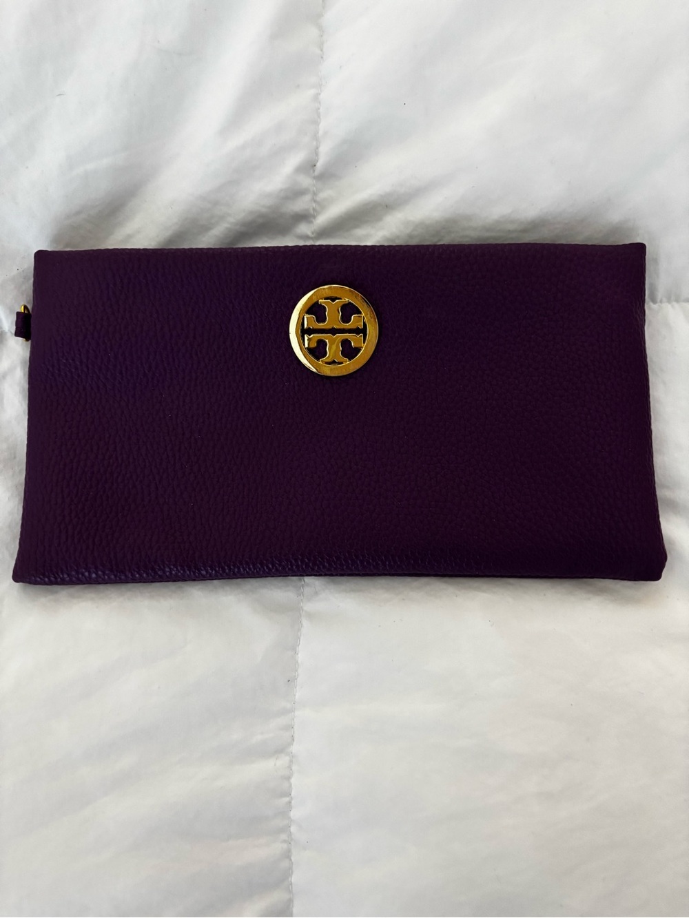 Tory Burch Purple Leather Zip Wristlet with Gold Logo Accent - Picture 6 of 8
